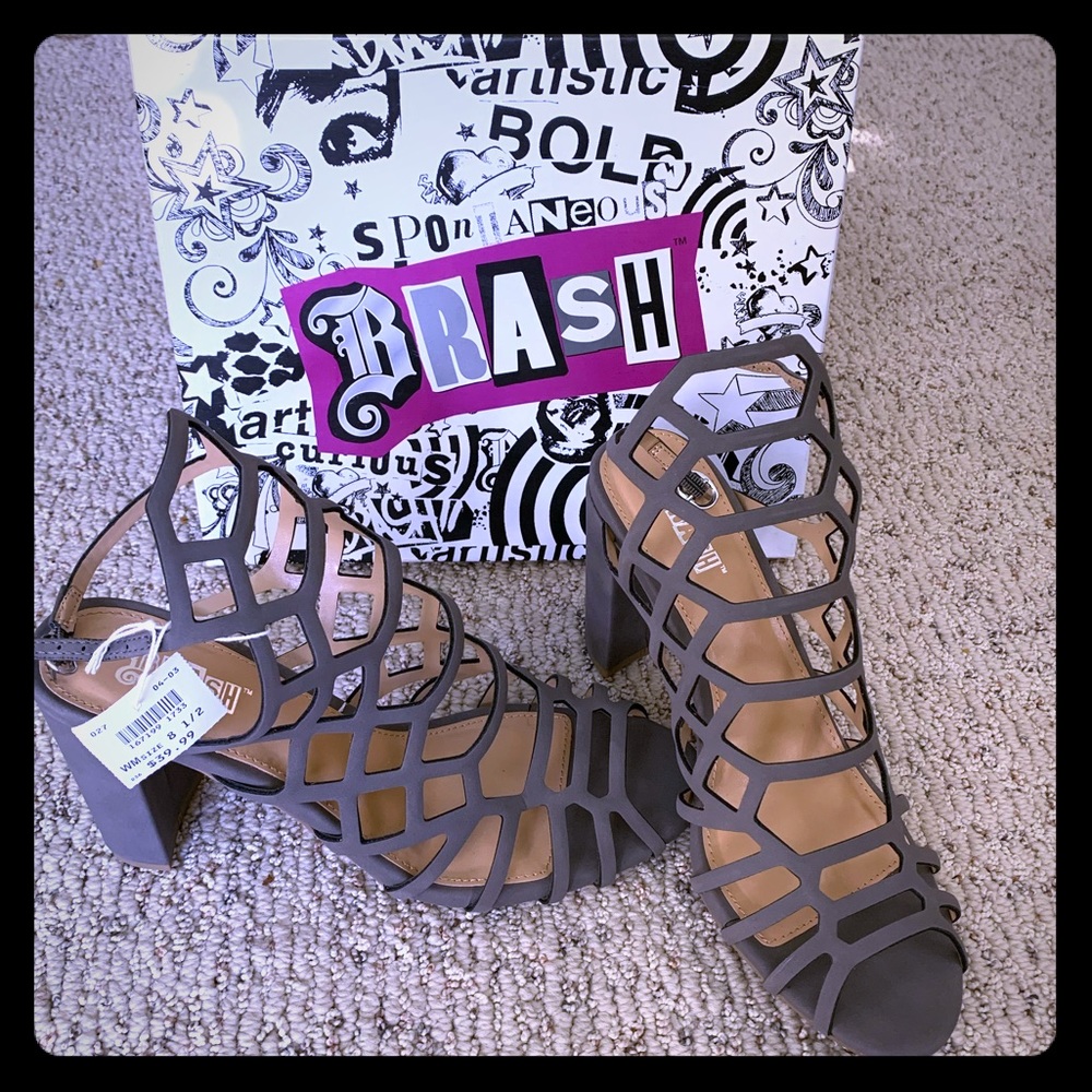 Brash! Kryptic cognac caged W/ 4" heel